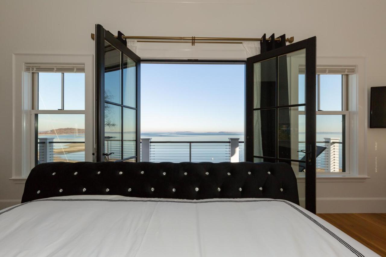 Luxury Oceanfront Bayside Jewel Villa Quincy Eksteriør billede