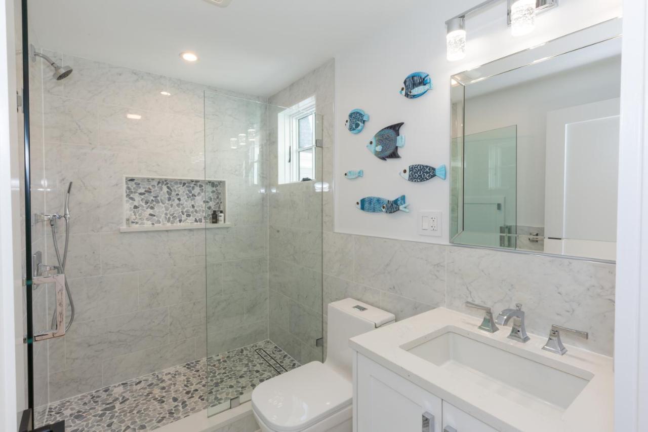 Luxury Oceanfront Bayside Jewel Villa Quincy Eksteriør billede